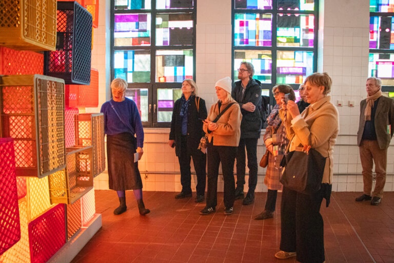 Exklusive Führung für Mitglieder durch die Ausstellung "...MISCHEN", 16. RischArt_Projekt 2025